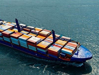 ووہان تمام نئے بین الاقوامی مال بردار راستوں کا 10% لیتا ہے۔
